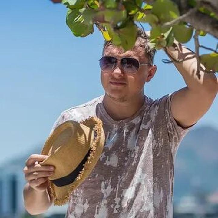 Xu hướng Soi 2 app du lịch đang hot: Hotspot Matrix tiết lộ bí quyết video viral